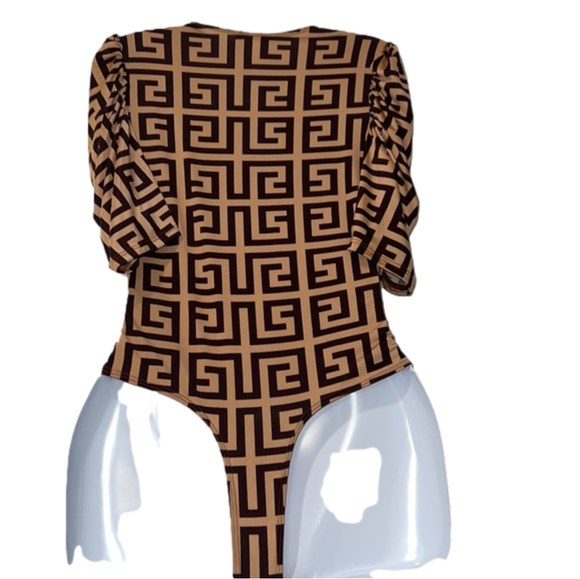 Beautiful bodysuit - Picture 3 of 3